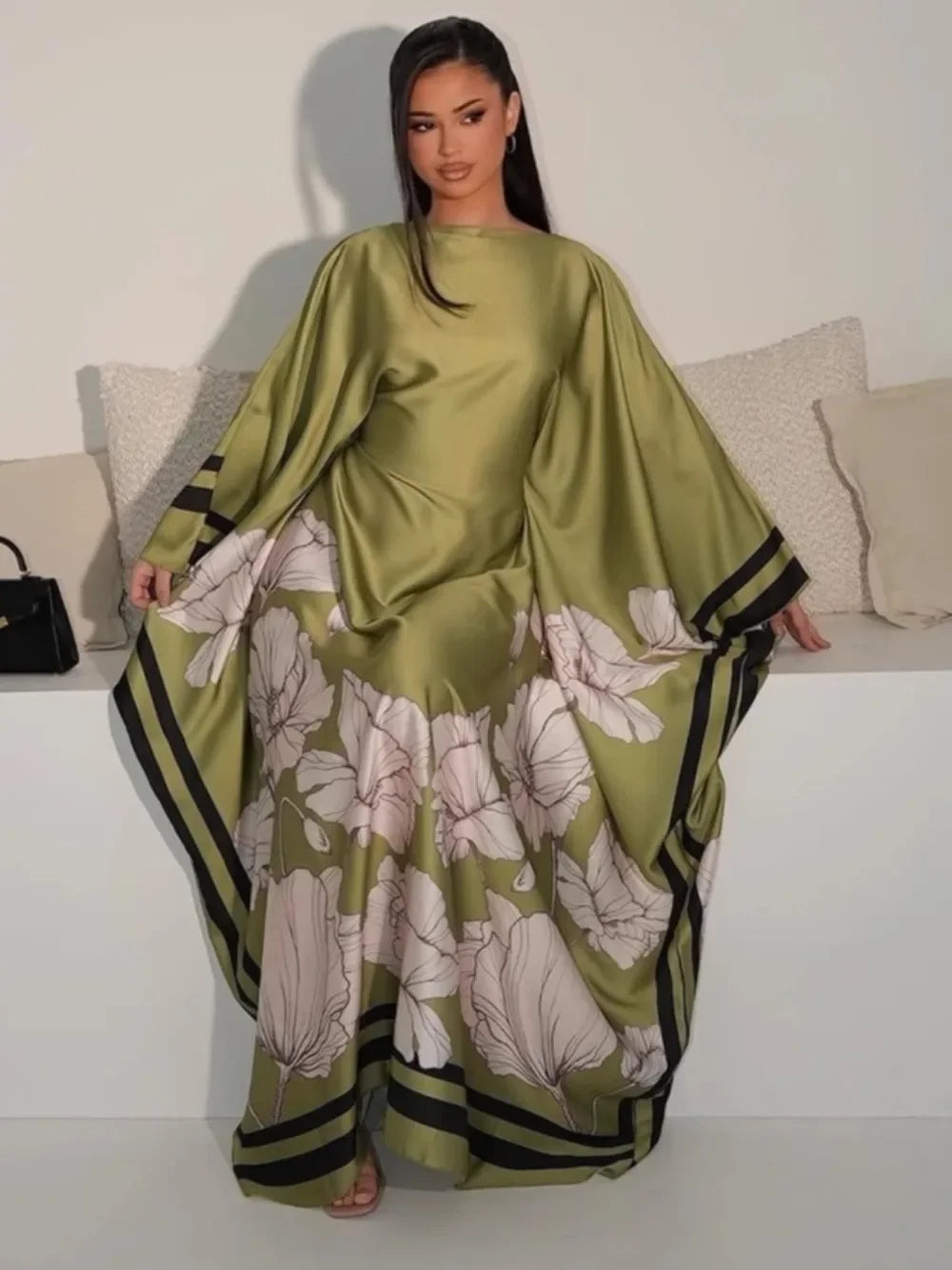 Vestido Giorgina - O must-have das style queens (tendência de dubai)