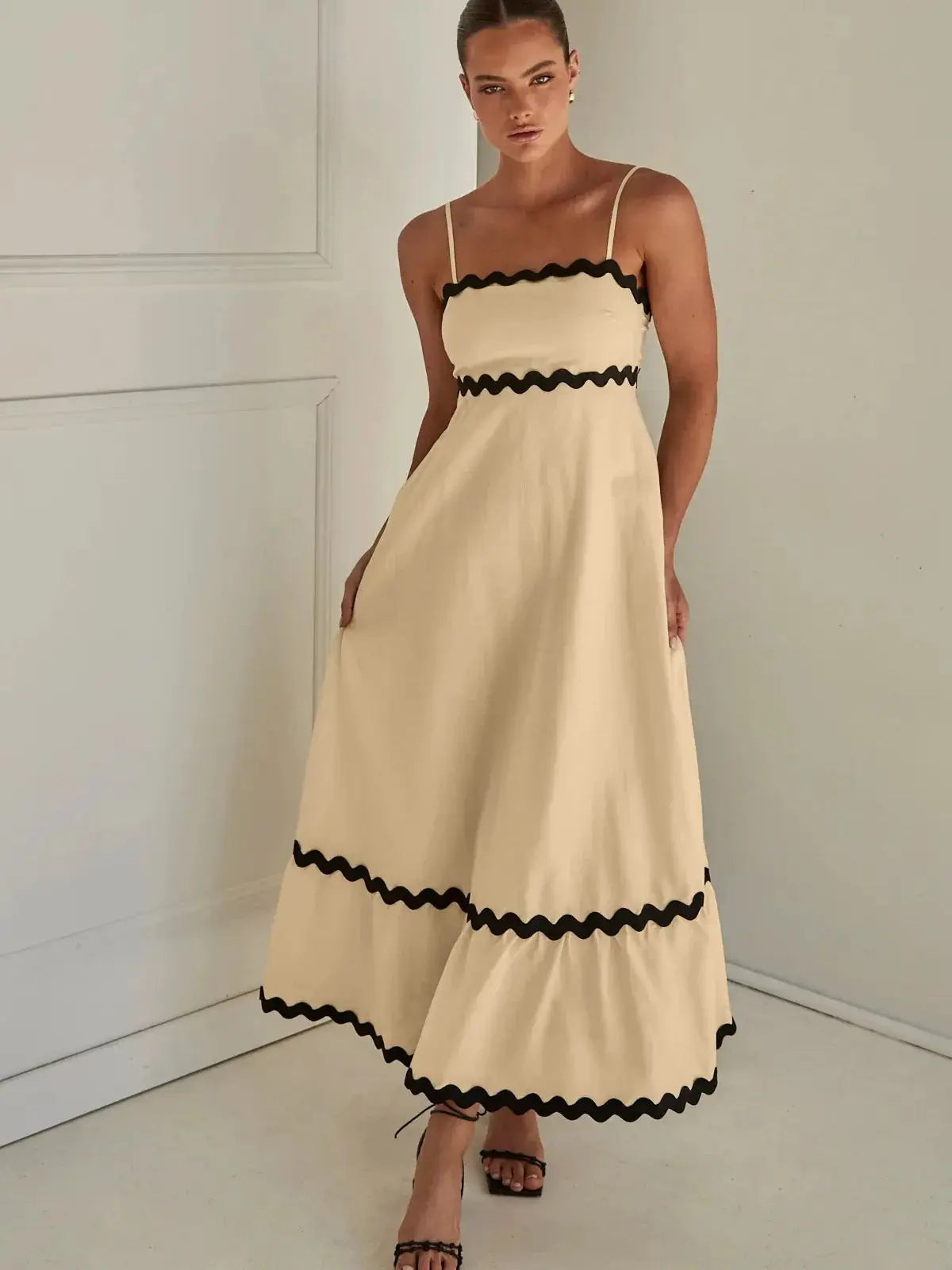 Vestido Joice - Em alta do Verão Europeu (preferido das blogueiras americanas)