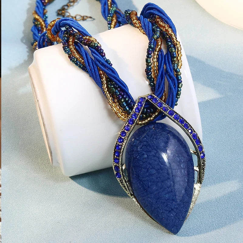 Colar Poliana - Tendência vintage para combinar com seu linho