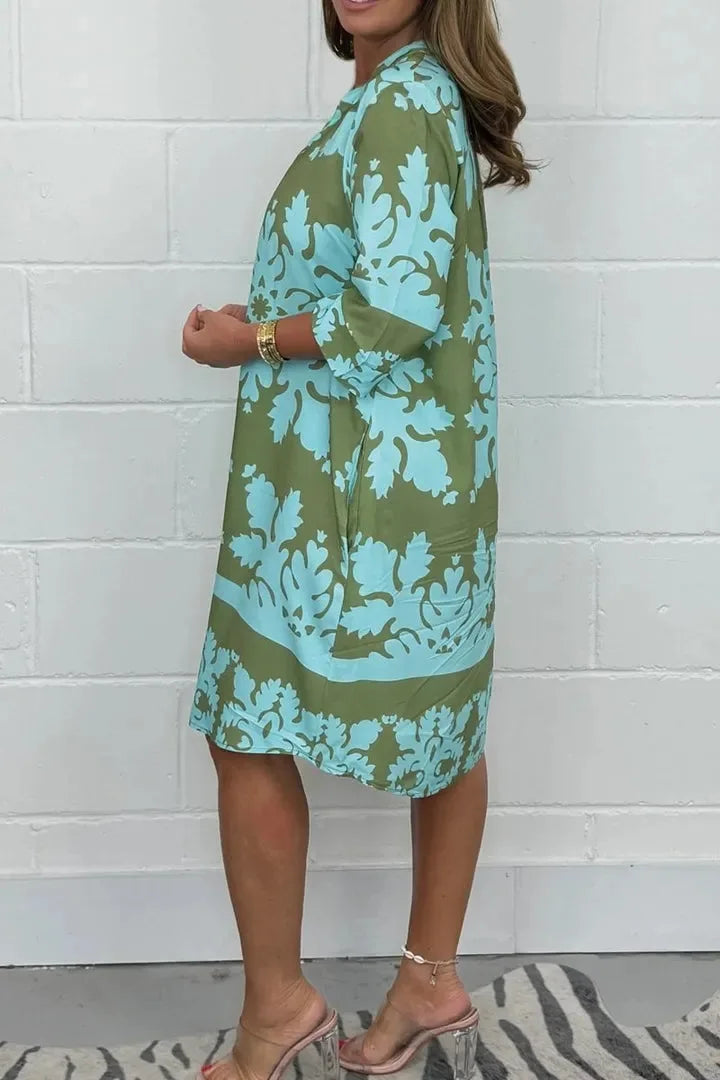 Vestido Lorena - Fluido estampado must-have para 2026 (tendência grega)